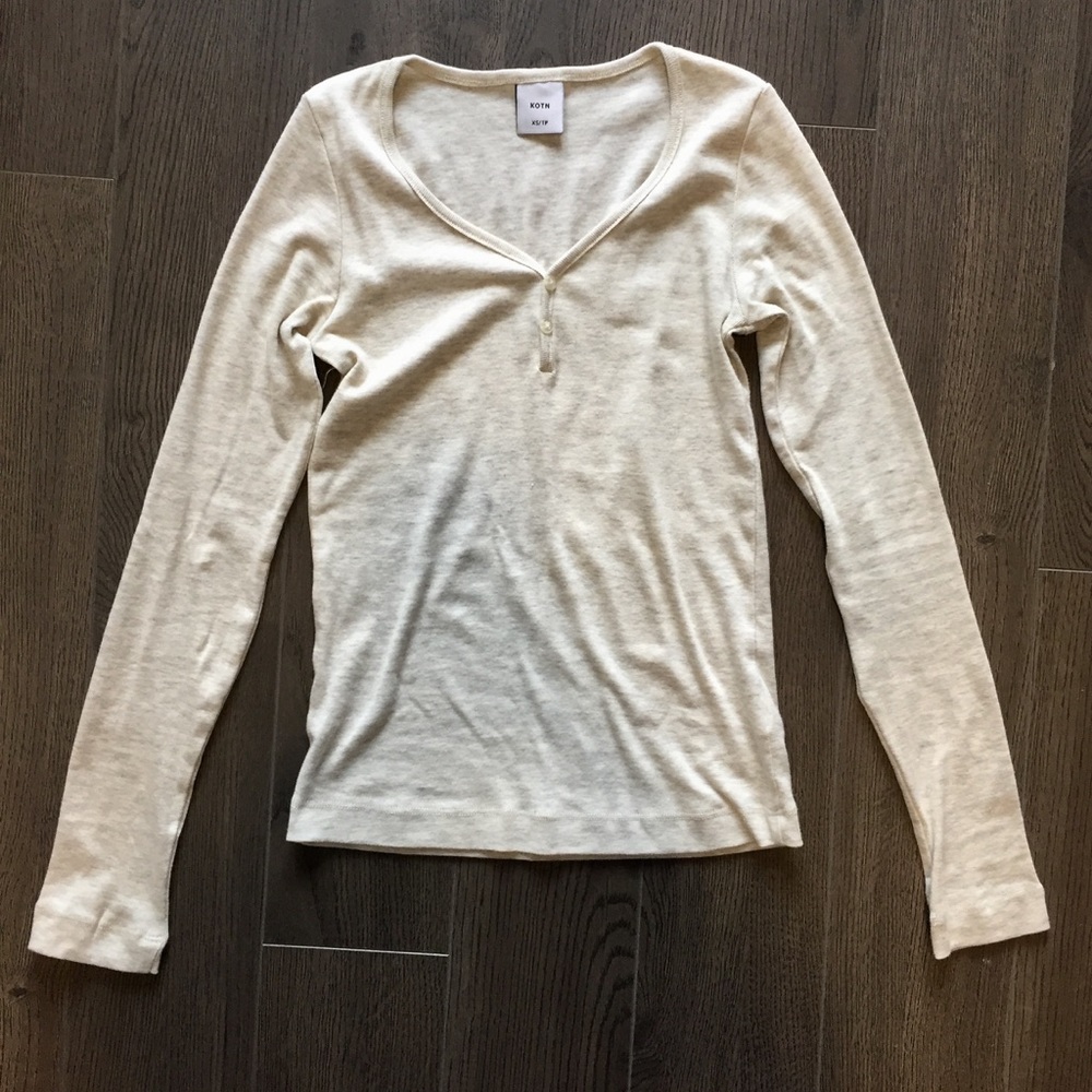 Fitted henley by Kotn in oat melange